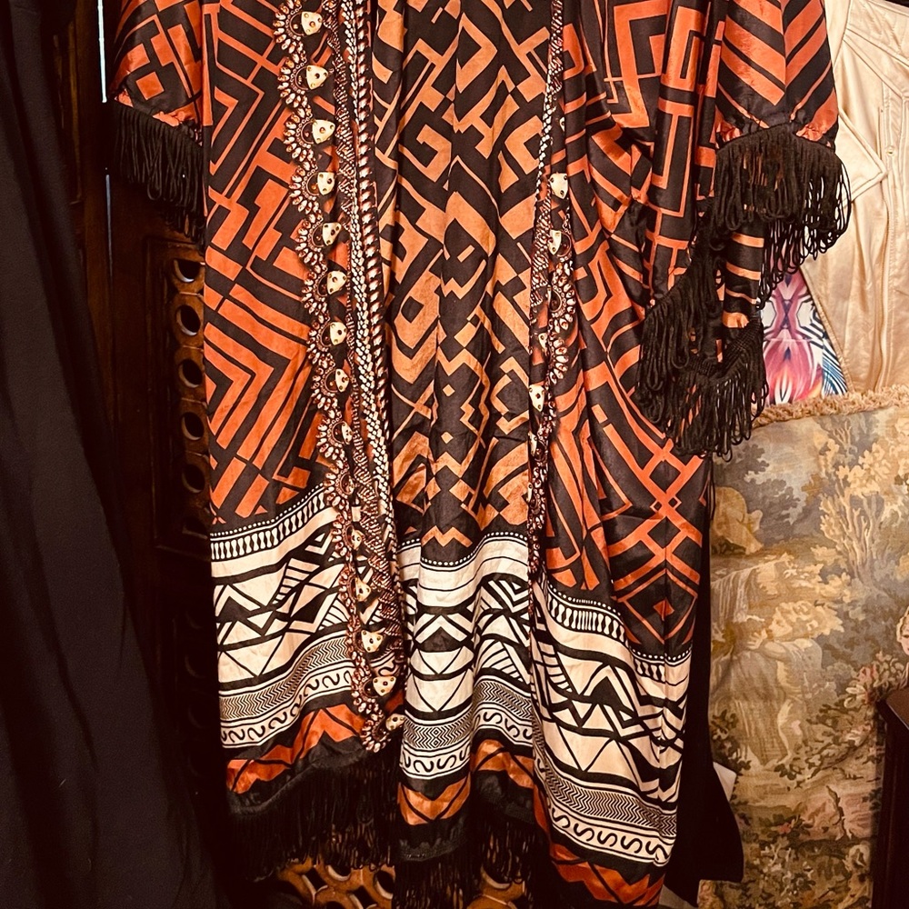 NWT La Moda Kimono Style Cover-up